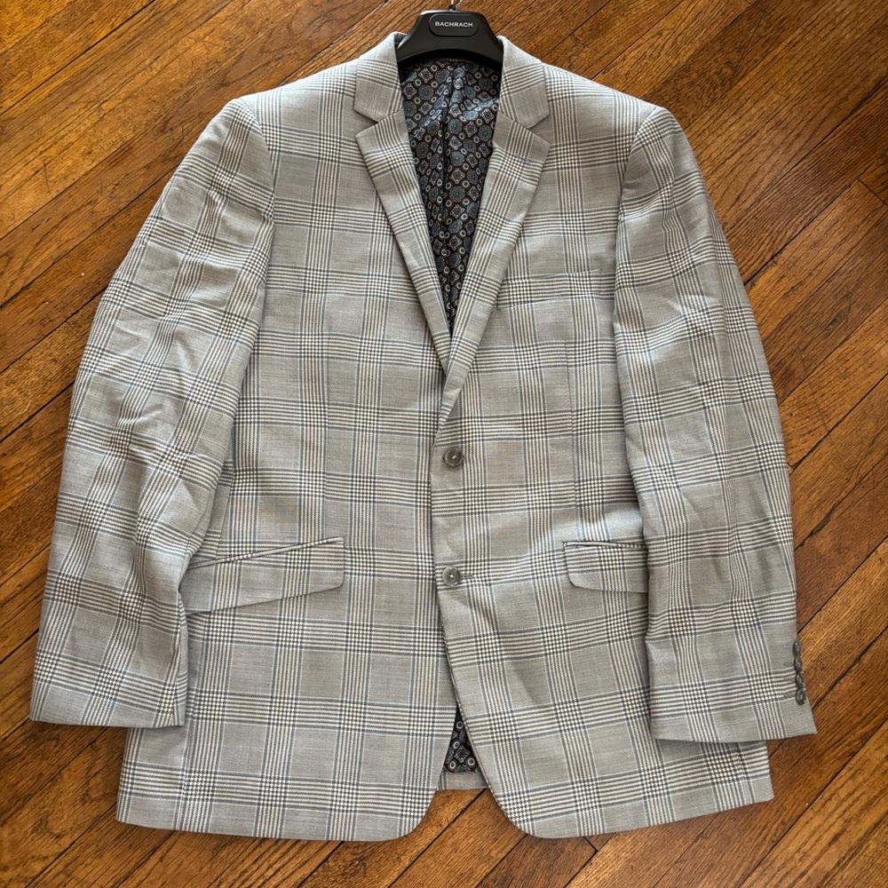 Gray Plaid Sport Coat with Blue Accents Size 44R